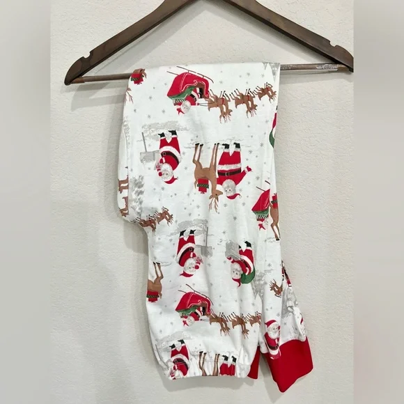 Pottery Barn Heritage Santa Adult S Women’s pajamas NWOT - Picture 9 of 9